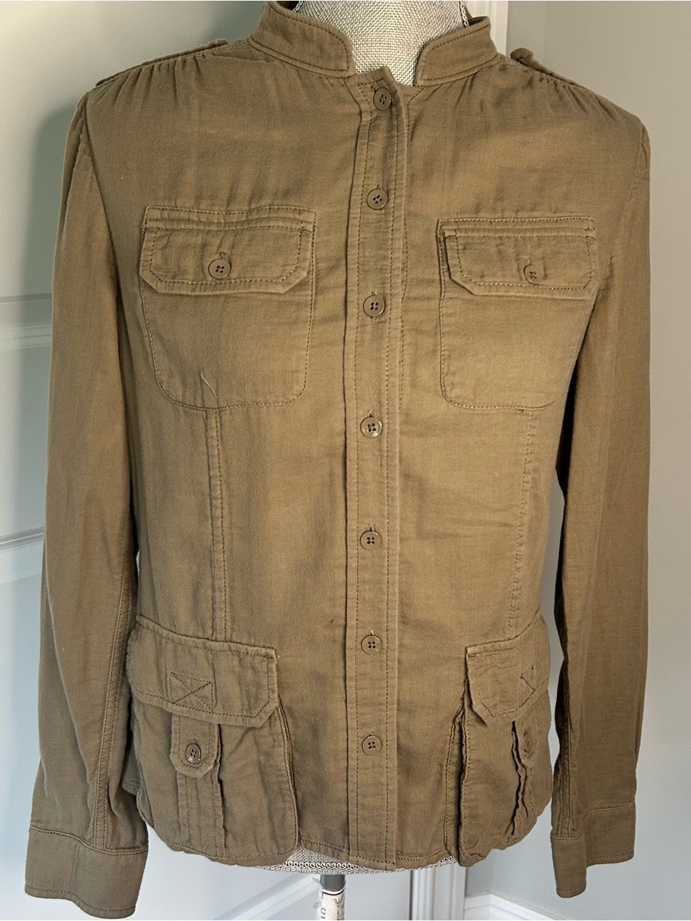 Banana Republic Army Green Women's Button Down Shirt/Jacket Size M EUC